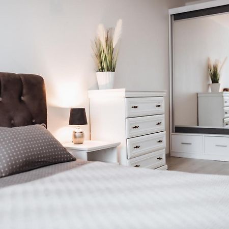Luxury Apartments In City Center, Siauliai Екстериор снимка